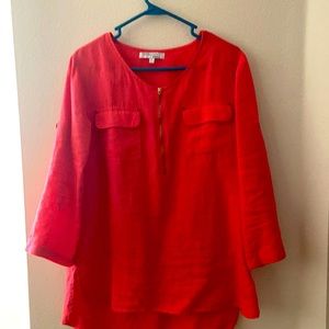 Beautiful tunic long sleeve Hibiscus color with zipper